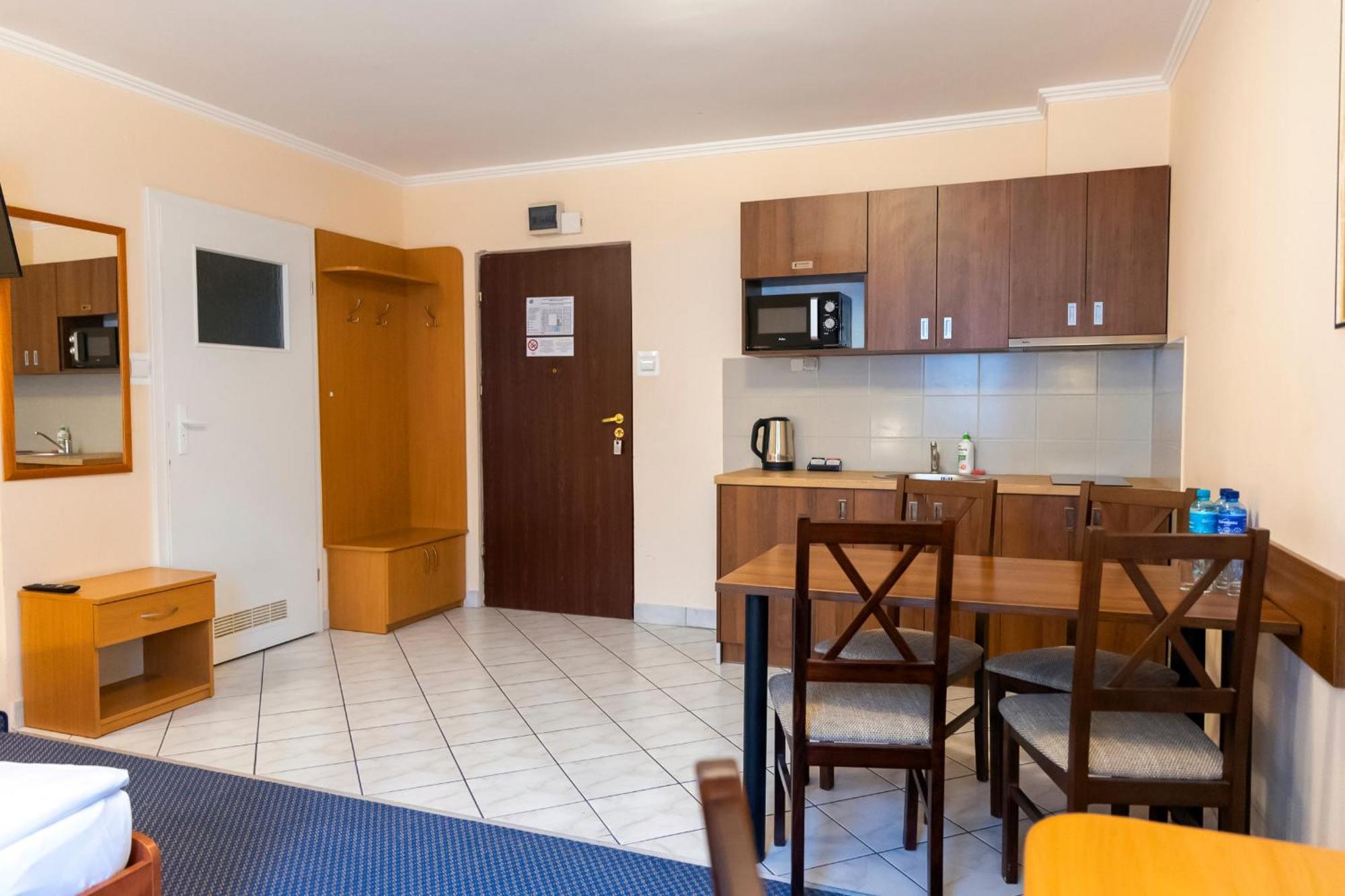 Hit Apartments ワルシャワ エクステリア 写真