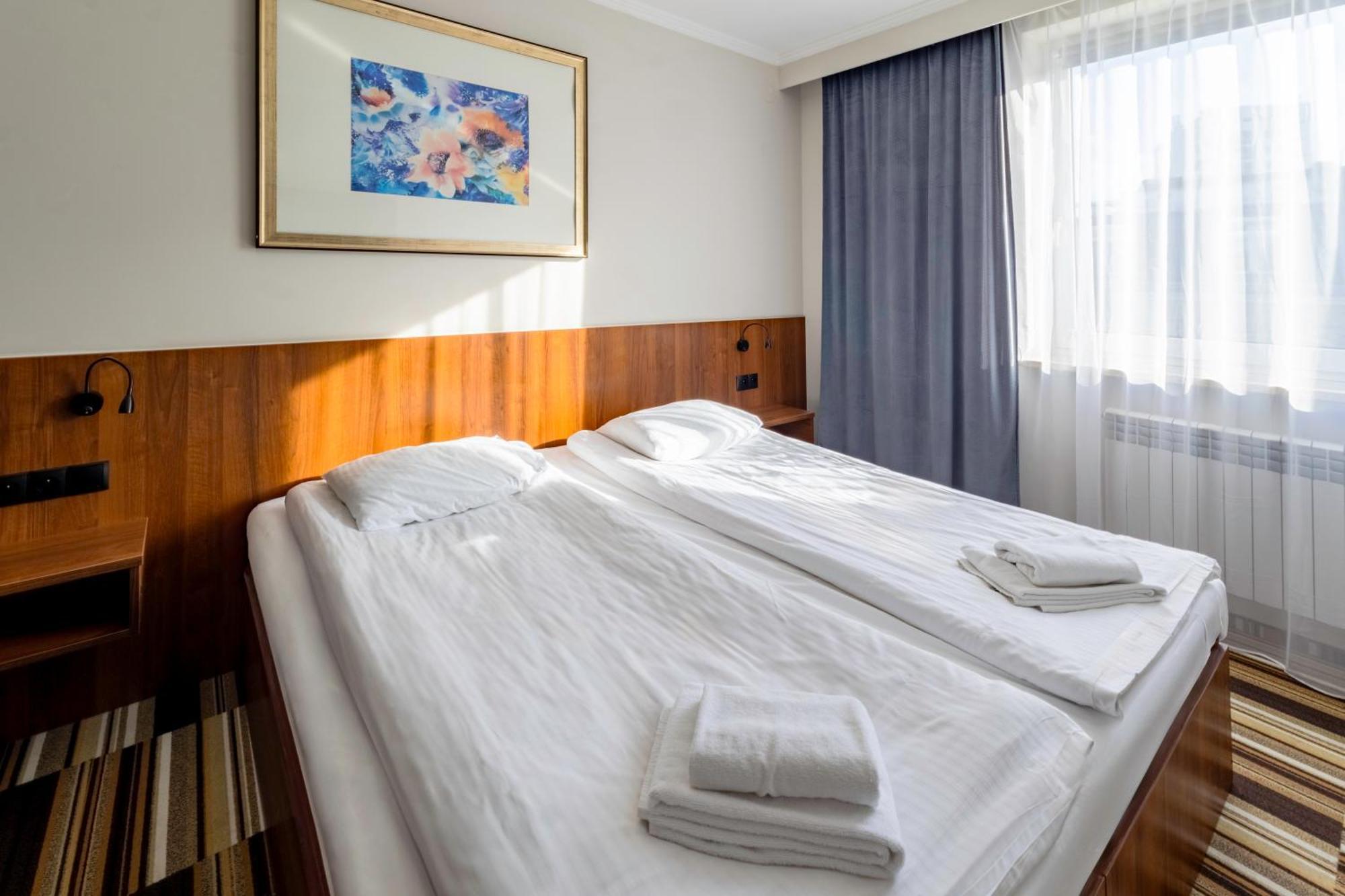 Hit Apartments ワルシャワ エクステリア 写真